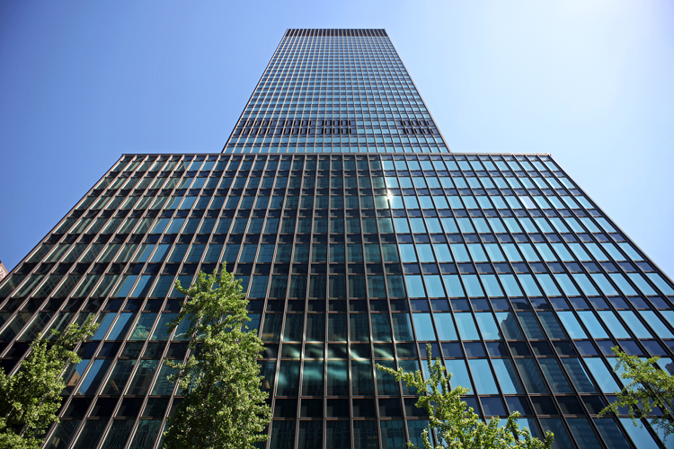 825 Third Avenue